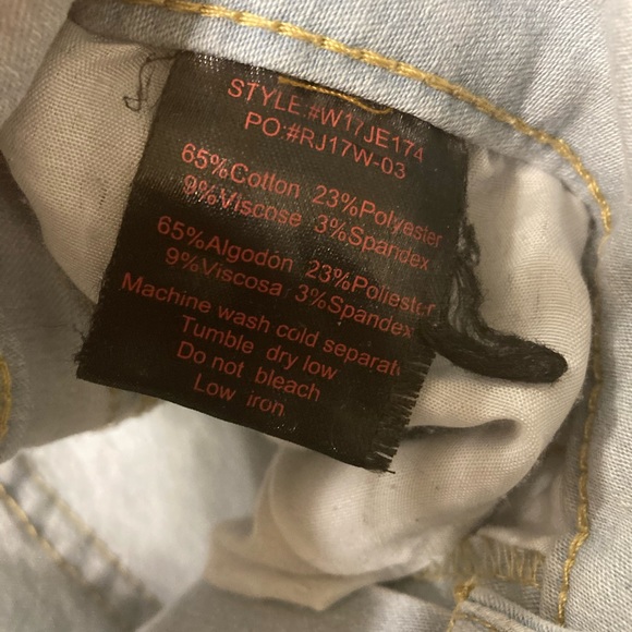 RED JEANS NYC | Light Wash Distressed Skinny Jeans - Picture 5 of 6